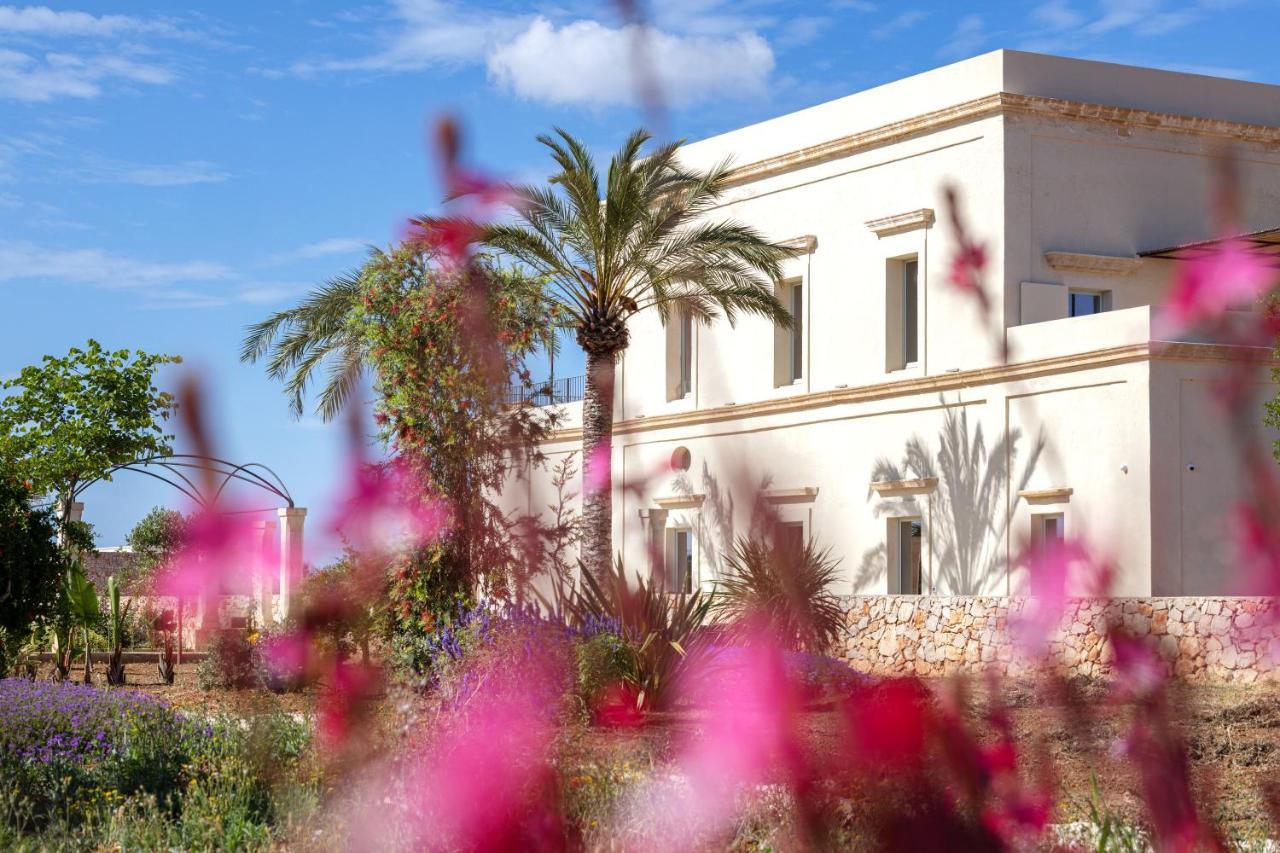 Il Giardino Grande - Dimora In Salento Panzió Parabita Kültér fotó