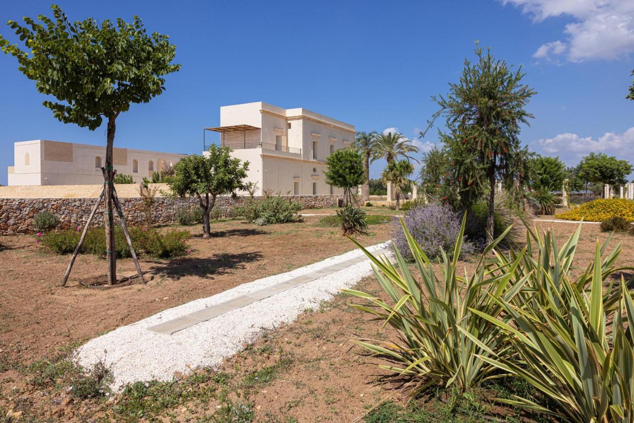 Il Giardino Grande - Dimora In Salento Panzió Parabita Kültér fotó